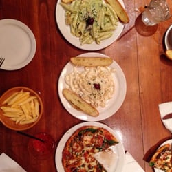 Fettuccine Alfredo, Prawn Pesto Penne and Primavera Pizza