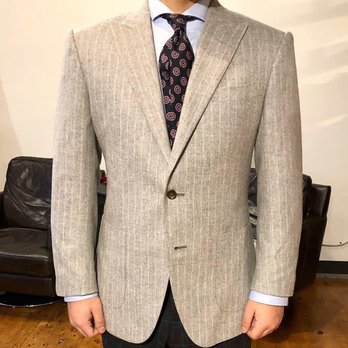 Sew Generously Bespoke - Closer shot of Made-to-Measure sport coat. All finishing on MtM garments is done in-house. - Bespoke Clothing Near Me - Seattle, Washington Sew Generously Bespoke - Closer shot of Made-to-Measure sport coat. All finishing on MtM garments is done in-house. - Bespoke Clothing Near Me - Seattle, Washington