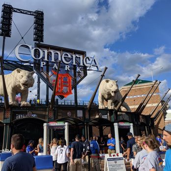 Comerica Park - Stadiums & Arenas Near Me - Detroit, Michigan Comerica Park - Stadiums & Arenas Near Me - Detroit, Michigan