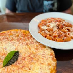 Pizza Margherita