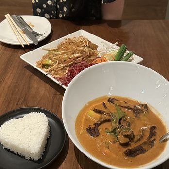 Love - Pumpkin Curry - Vegan Near Me - West Hollywood, California Love - Pumpkin Curry - Vegan Near Me - West Hollywood, California