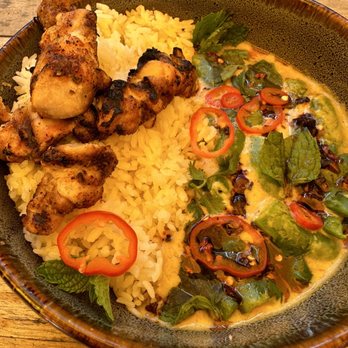 LOCAL Public Eatery Gastown - Blackened chicken curry bowl - Amazing - Gastropubs Near Me - Vancouver, British Columbia LOCAL Public Eatery Gastown - Blackened chicken curry bowl - Amazing - Gastropubs Near Me - Vancouver, British Columbia