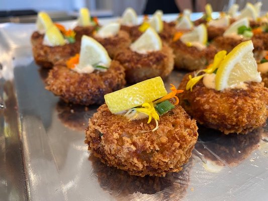 Feast Catering by null