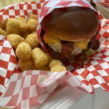 Teddy B's - Macho Burger - Burgers Near Me - San Antonio, Texas