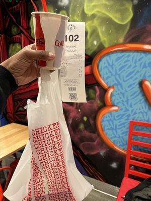 Dave's Hot Chicken by null