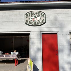Sinjem Orchard