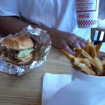 Five Guys - Burgers Near Me - Ashwaubenon, Wisconsin