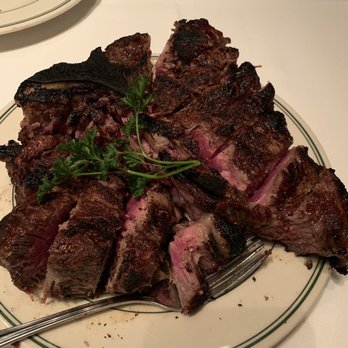 Manny's Steakhouse - Double Porterhouse - Steakhouses Near Me - Minneapolis, Minnesota Manny's Steakhouse - Double Porterhouse - Steakhouses Near Me - Minneapolis, Minnesota