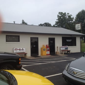 Crossroads Grill - Front of the Crossroads Grill - American Near Me - Taylorsville, North Carolina