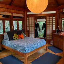 Volcano Rainforest Retreat - Inside