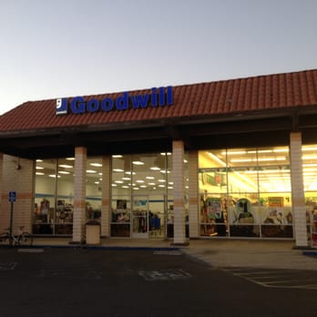 Goodwill Retail Store & Donation Center - Storefront - Thrift Stores Near Me - Fillmore, California Goodwill Retail Store & Donation Center - Storefront - Thrift Stores Near Me - Fillmore, California