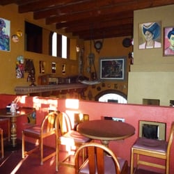 Café Ross - Esta es otra área del cafecito, en el segundo piso.