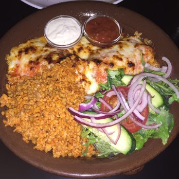 Cafe Teater - Trikkestallen - Chicken Enchilada - Burgers Near Me - Oslo, 03