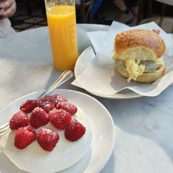 Tatte Bakery & Cafe | Dupont Circle - Cafes Near Me - Washington, DC, District of Columbia