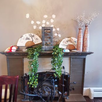 Pinksushi and Grill Bar - a fireplace decorated with flowers - Japanese Near Me - Shediac, New Brunswick Pinksushi and Grill Bar - a fireplace decorated with flowers - Japanese Near Me - Shediac, New Brunswick