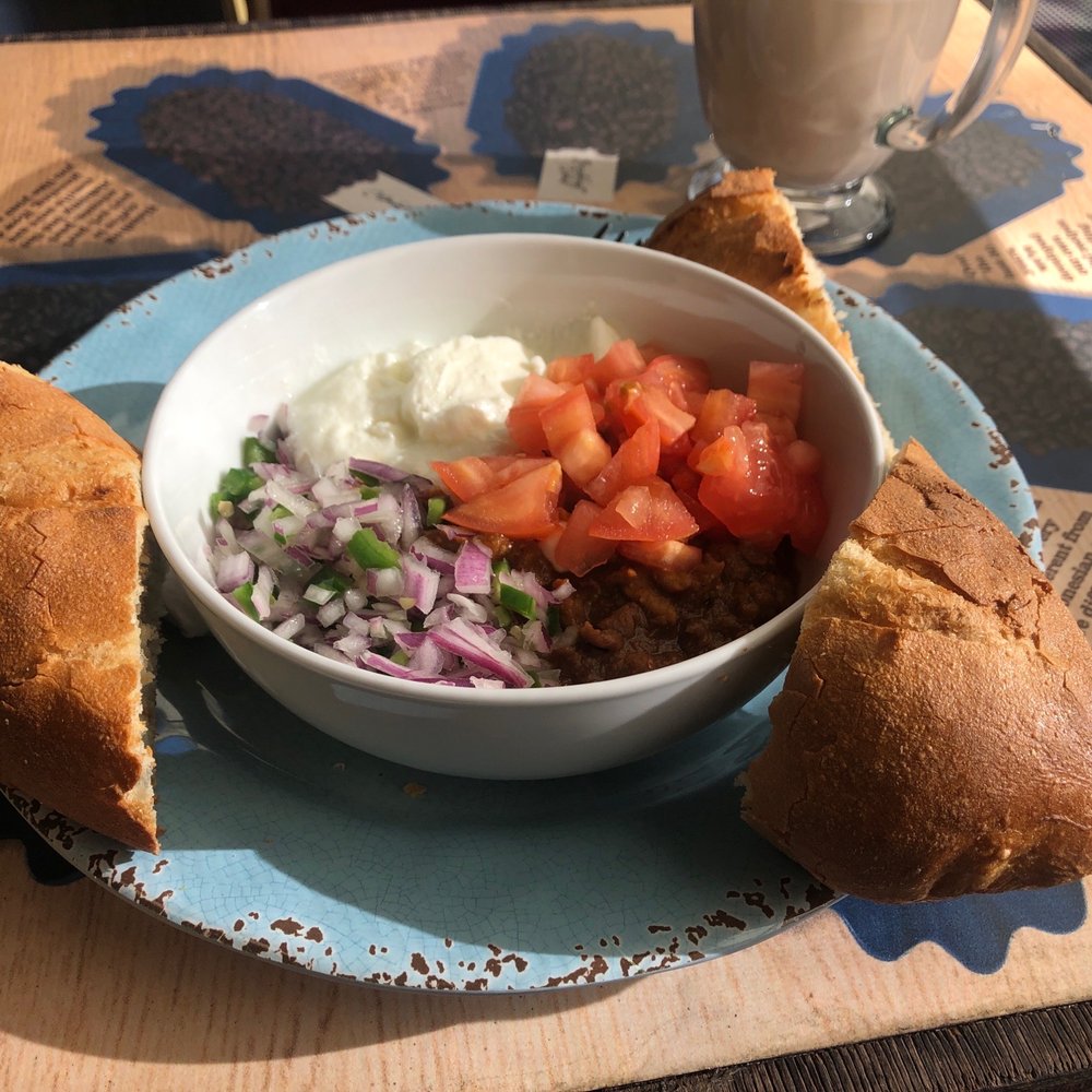 Büna Coffeehouse - Ful - Coffee & Tea Near Me - Washington, DC, District of Columbia