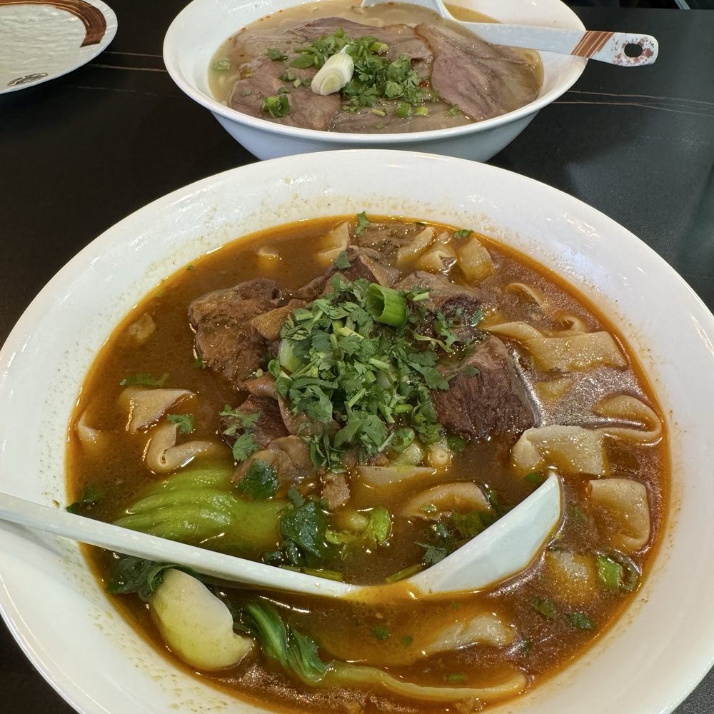 Noodle Master - Beef noodle soup with wide noodles, lan zhuo with original noodles - Noodles Near Me - Las Vegas, Nevada Noodle Master - Beef noodle soup with wide noodles, lan zhuo with original noodles - Noodles Near Me - Las Vegas, Nevada