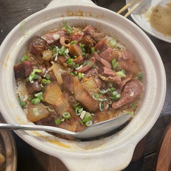 Clay Pot Cafe - Combo Preserved Pork Clay Pot - Cantonese Near Me - Boston, Massachusetts