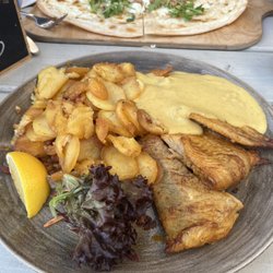 Metscher′s Stube - Pannfisch // so good and huge portion