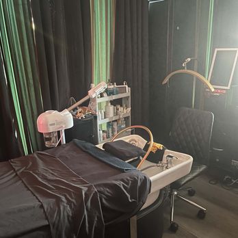 The Scalp Suite - Massage Near Me - San Leandro, California