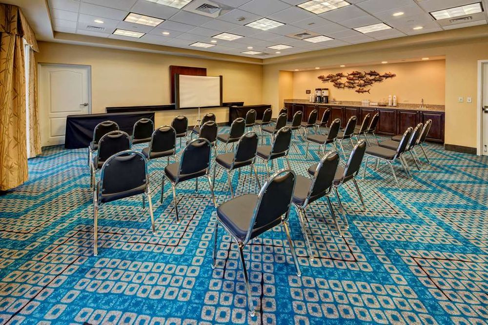 HAMPTON INN & SUITES STUART-NORTH - 49 Photos & 31 Reviews - 1150 NW ...