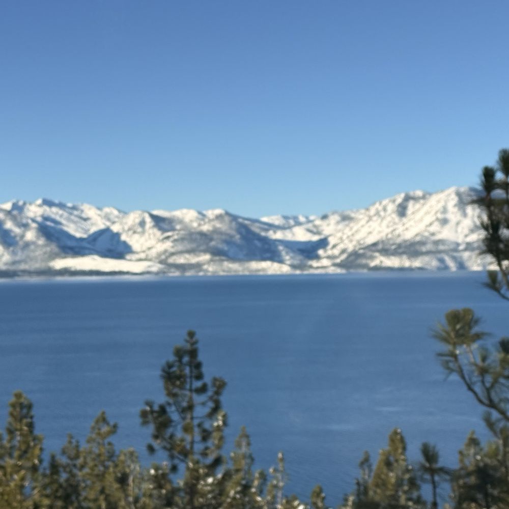 Where Eagles Fly Bed & Breakfast - Bed & Breakfast Near Me - Zephyr Cove, Nevada