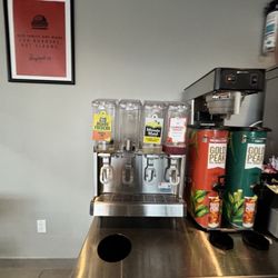 Wayback Burgers - Beverage options