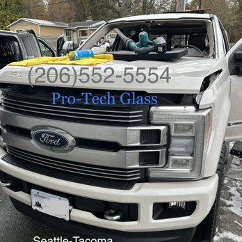 Pro-Tech Glass & Window Tint - In shop- mobile - Windshield Installation & Repair Near Me - Burien, Washington