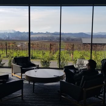 Silver Oak - Healdsburg - Sipping on a bold Cabernet, while taking in the view at Silver Oak, Alexander Valley. - Wine Tasting Room Near Me - Healdsburg, California Silver Oak - Healdsburg - Sipping on a bold Cabernet, while taking in the view at Silver Oak, Alexander Valley. - Wine Tasting Room Near Me - Healdsburg, California