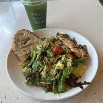 Tender Greens - salmon salad - New American Near Me - San Diego, California