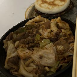 Lamb noodle and lamb burger Lamb noodle and lamb burger