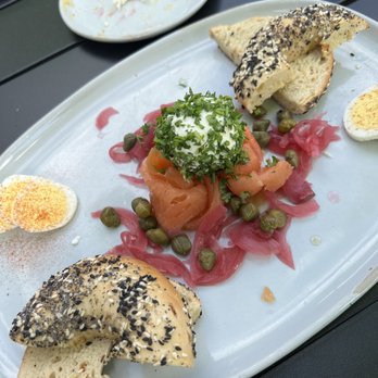 Café Alma - Breakfast & Brunch Near Me - Cincinnati, Ohio Café Alma - Breakfast & Brunch Near Me - Cincinnati, Ohio