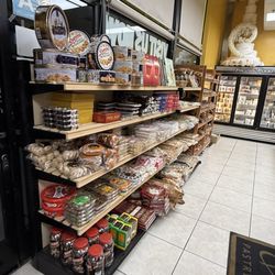 Venice Classic Pastry and Deli