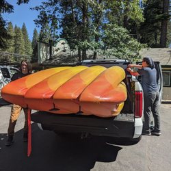 Sierra Nevada Adventure Co - Worry-free loading and unloading of 4 adult kayaks in our pickup truck.