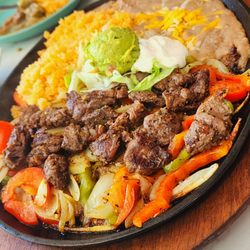 La Fiesta On Main - Steak fajitas