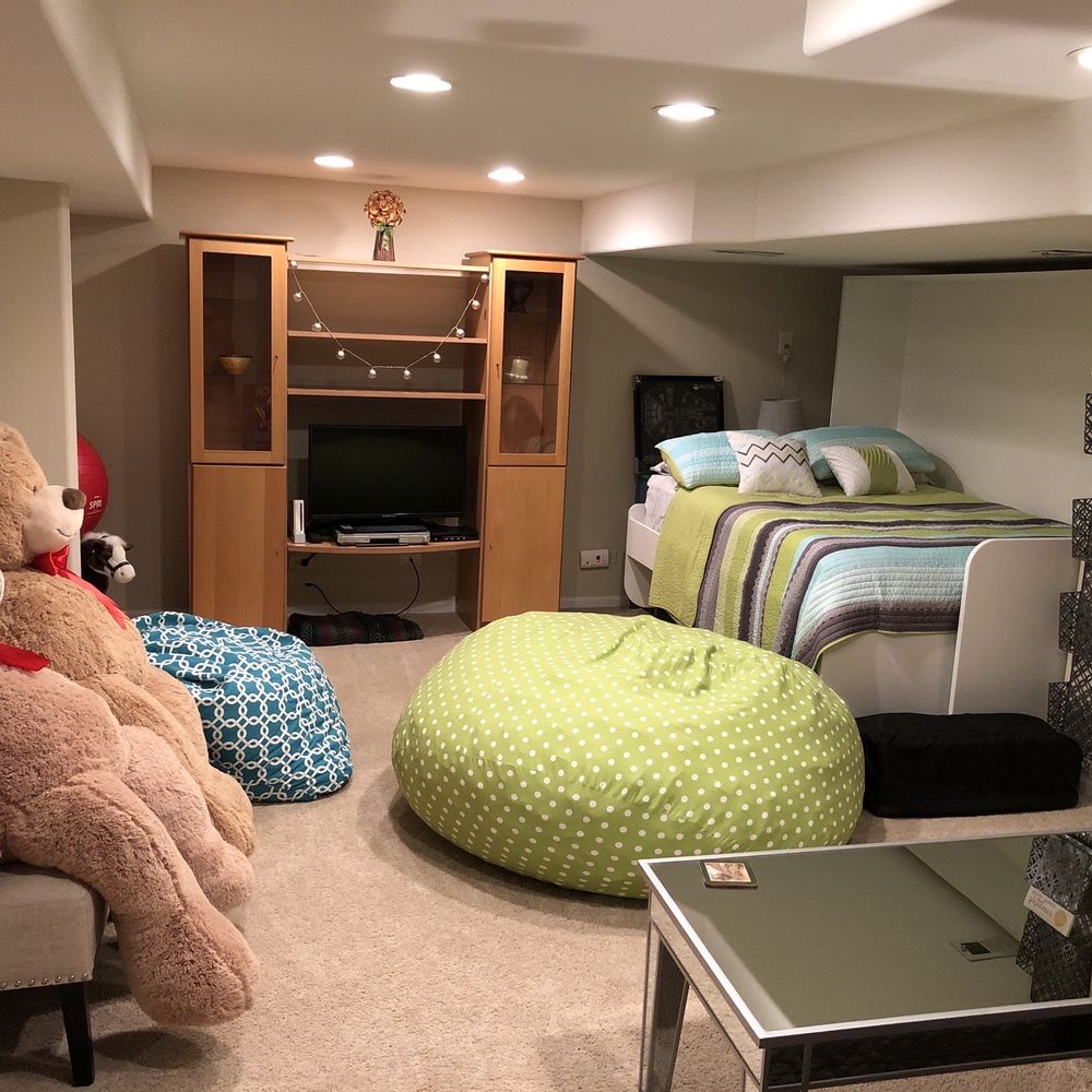 Helping Hands Cleaning Services - Deep cleaning... Did a great job! - Home Cleaning Near Me - Elmhurst, Illinois Helping Hands Cleaning Services - Deep cleaning... Did a great job! - Home Cleaning Near Me - Elmhurst, Illinois