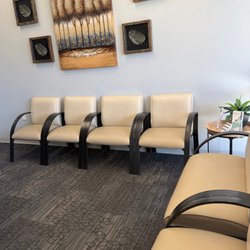 Fall Creek Foot & Ankle - Waiting Room