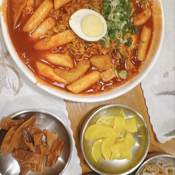 Roll House - T1. Tuk Bok Gi(포장마차 떡볶기) with Ramen - Korean Near Me - Santa Clara, California Roll House - T1. Tuk Bok Gi(포장마차 떡볶기) with Ramen - Korean Near Me - Santa Clara, California