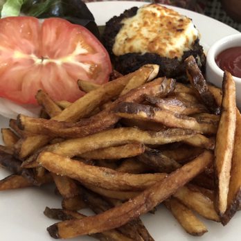 Hilo Bay Cafe - Burger - New American Near Me - Hilo, Hawaii