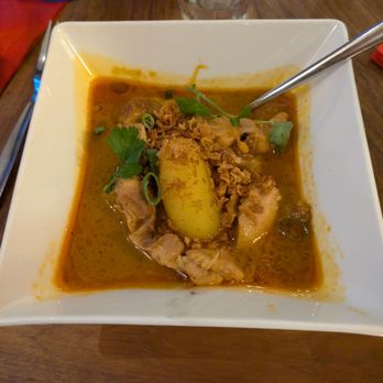 Bird Thais Restaurant - Massaman curry - Thai Near Me - Amsterdam, New Hampshire
