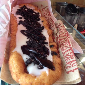 BeaverTails Niagara Falls - Oreo Beaver Tail - Desserts Near Me - Niagara Falls, Ontario