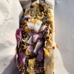Brown Bear's Hot Dogs - Chili Dog