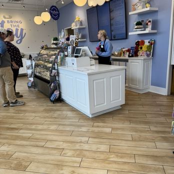 Nothing Bundt Cakes - Bakeries Near Me - Albany, New York Nothing Bundt Cakes - Bakeries Near Me - Albany, New York