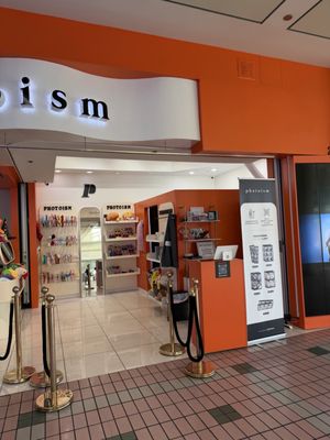 Koreatown Plaza by null