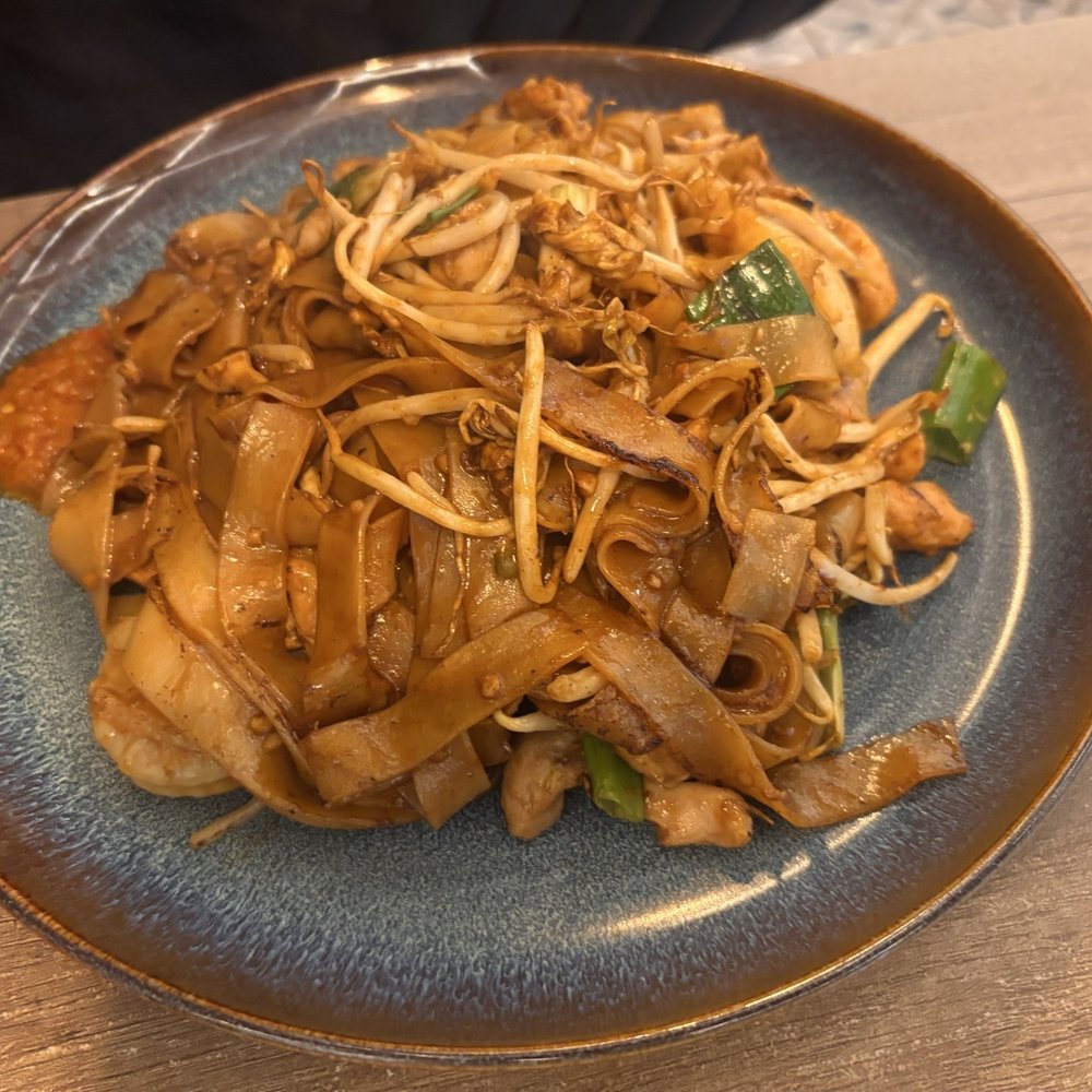 Kampong Ah Lee - Char Kway Teow - Malaysian Near Me - Edinburgh, EDH Kampong Ah Lee - Char Kway Teow - Malaysian Near Me - Edinburgh, EDH