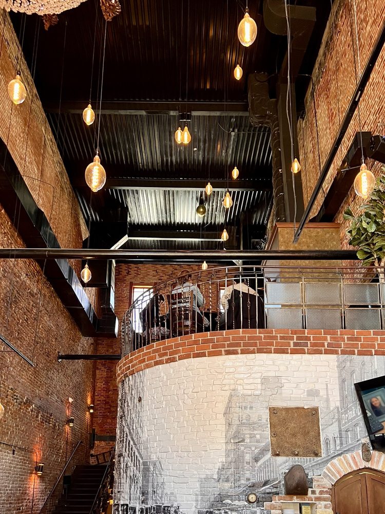 Hearsay Market Square