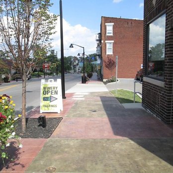 Woodstone Creek - Nice neighborhood, lots of free parking nearby - Wineries Near Me - Cincinnati, Ohio Woodstone Creek - Nice neighborhood, lots of free parking nearby - Wineries Near Me - Cincinnati, Ohio