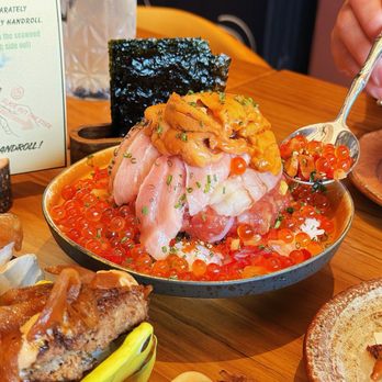 Sonmari - Sushi Bars Near Me - Los Angeles, California