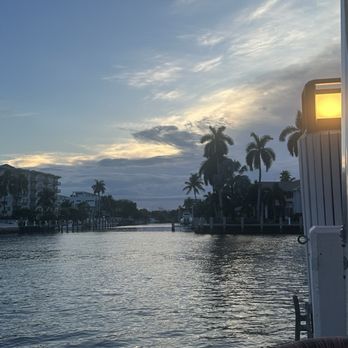 Lola’s On the Water - American Near Me - Pompano Beach, Florida Lola’s On the Water - American Near Me - Pompano Beach, Florida