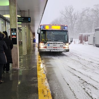Castle Frank Subway Station - Bus platform - Public Transportation Near Me - Toronto, Ontario Castle Frank Subway Station - Bus platform - Public Transportation Near Me - Toronto, Ontario